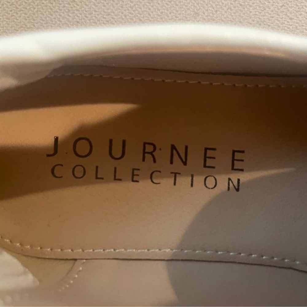 White Loafers Shoes - Picture 5 of 10